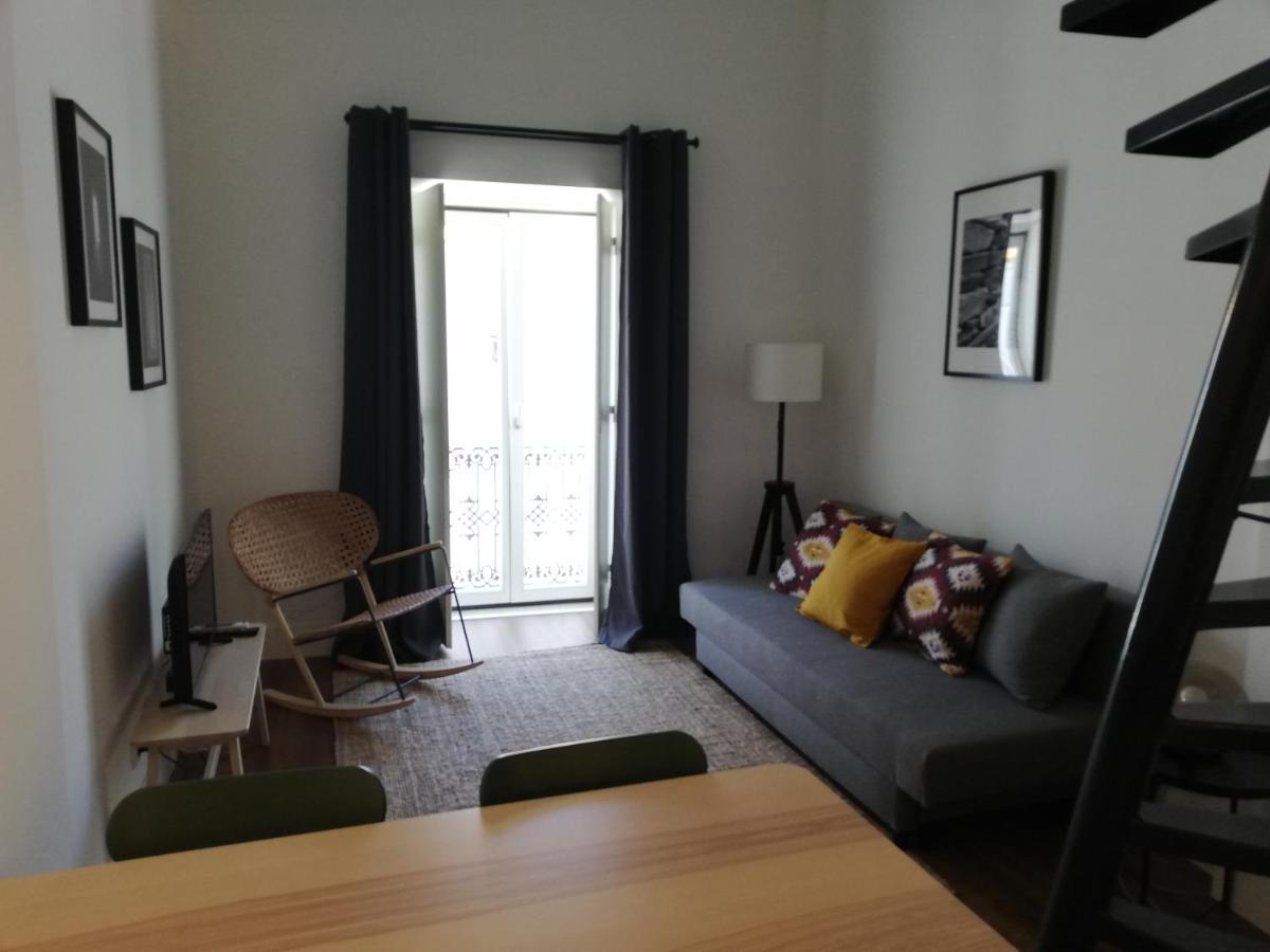 Villa Graca -Hostels And Apartments Santarém エクステリア 写真