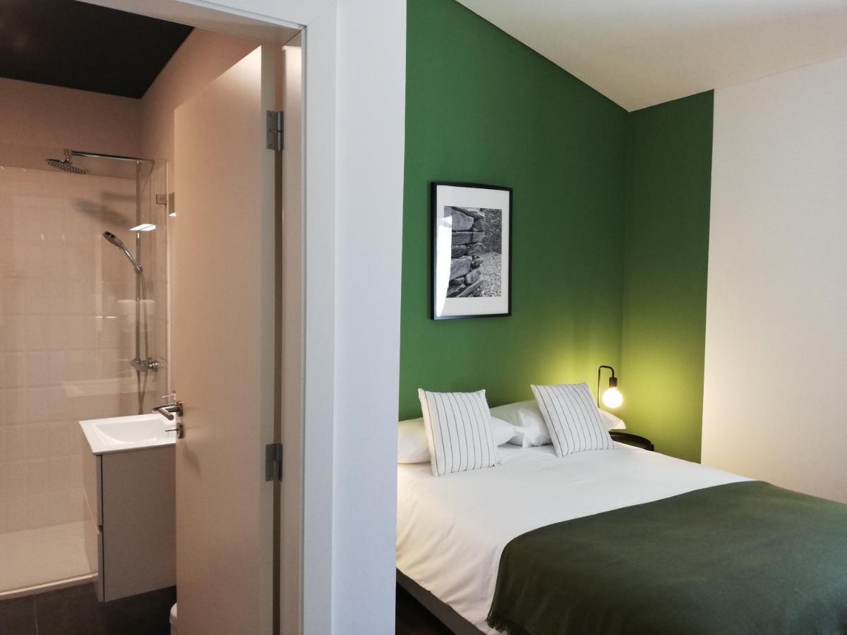 Villa Graca -Hostels And Apartments Santarém エクステリア 写真