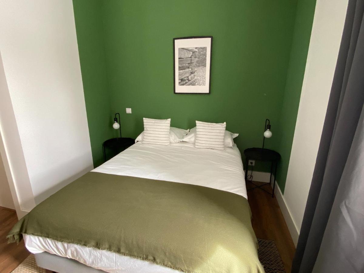 Villa Graca -Hostels And Apartments Santarém エクステリア 写真