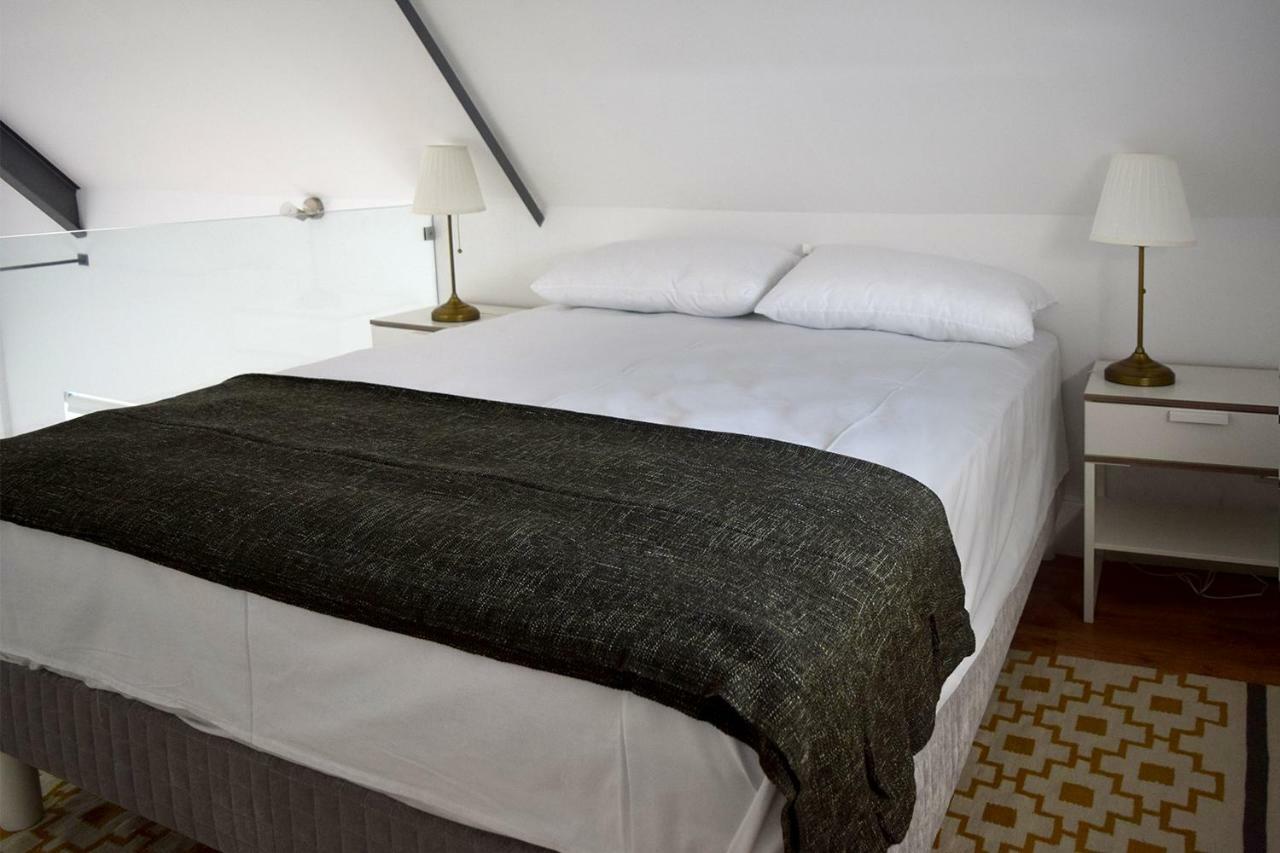 Villa Graca -Hostels And Apartments Santarém エクステリア 写真